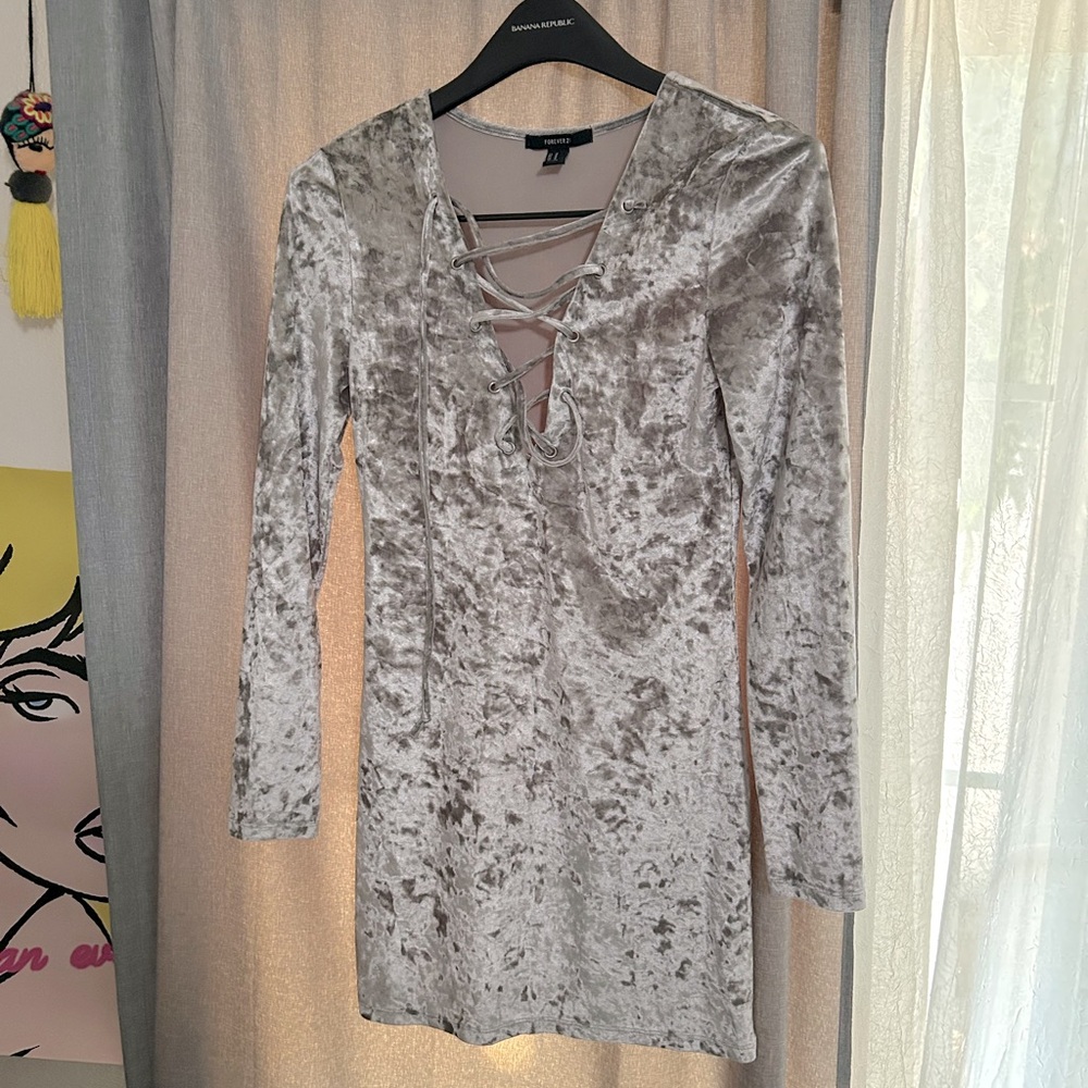 Forever 21 Gray Crushed Velvet Bodycon Dress